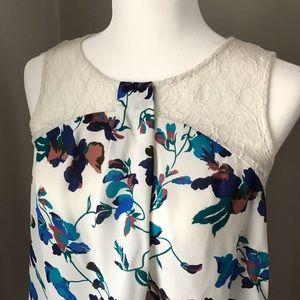FRENCH CONNECTION Floral & Lace Top